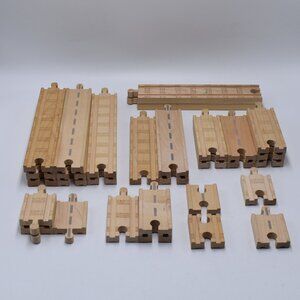 Lot of 30 Genuine REVERSIBLE 2 SIDES Thomas Roads Wooden Tracks Connectors